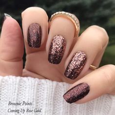 Colorstreet Nail Ideas 2023, Rose Gold Nails Glitter, Ombre Gel Nails, Mani Ideas, Fall Manicure, Pink Ombre Nails, Nail Effects, Cute Spring Nails