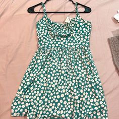 Never Worn Color: Tealish Green, Floral, Mini Dress Size Small Spring Casual Sundress With Daisy Print, Casual Summer Sundress With Daisy Print, Casual Daisy Print Sundress For Summer, Casual Cotton Daisy Print Dress, Casual Beach Sundress With Daisy Print, Casual Sleeveless Daisy Print Dress, Green Floral Dress, Aeropostale, Floral Dress