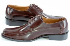 This traditional leather square toe lace-up is classic staple for any businessman. Minimalist and classy it can be paired with a business suit for the office or a tuxedo for a wedding. *As these styles of shoe tend to run larger than most regular footwear, dolce vita MEN please requests that you size down a half size (or a whole size where half is not available) to get the best fit. Business Suit, Chocolate Brown, Business Man, A Business, A Wedding, Dress Shoes Men, Oxford Shoes, Dress Shoes, Lace Up