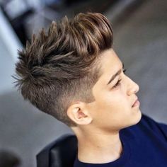 Popular Boy Hairstyles, Teen Guys Haircuts, Hairstyles For Teenage Guys, Teen Haircuts, Cool Boys Haircuts, Tan Skin Blonde Hair, Teenage Hairstyles