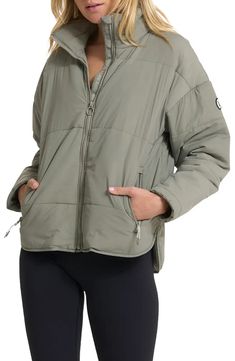 vuori Canyon Insulated Jacket | Nordstrom Insulated Jacket Women, Cozy Outfit, Lightweight Jacket, Insulation, Smocking, Rain Jacket, Active Wear, Cute Outfits, Athletic Jacket