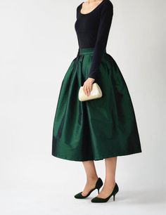 Ruffle Emerald Green Pleated Midi Skirt A-line Pleated Party Midi Skirt · Dressromantic · Online Store Powered by Storenvy Yule Costume, Plus Size Pleated Skirt, Full Flared Skirt, Bridesmaid Skirts, Skirt Ideas, Taffeta Skirt, A Line Cocktail Dress, Skirt Ruffle, A Line Maxi Dress