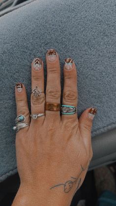 Nail Simple Art, Western Nails Fall, Classy Nails Fall, Fall Classy Nails, Nails Cowgirl, Western Fall Nails, Fall Western Nails, Country Girl Nails