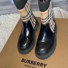 Super Cute Boots Worn A Couple Time , Have Some Scuff But Still In Good Condition . Burberry Boots, Cute Boots, Burberry Shoes, Couple Time, Kids Shoes, A Couple, Black And Brown, Kids Shop, Burberry