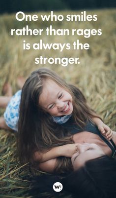 Discover here the best smile captions for your Instagram photos. smile captions Instagram | ig smile captions | smile quotes inspirational | positive smile quotes | smile thoughts quotes | smile thoughts beautiful Mindfulness Quotes Positive, Happy Quotes Funny, Smile Pictures