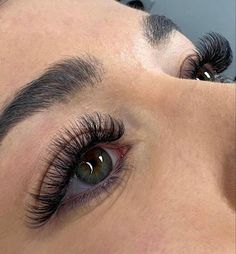 Pretty Lash Extensions, Russian Lash Extensions, Summer Lashes, Eyelash Extension Styles, Double Eyelashes, Russian Eyelash Extensions, Extension Styles