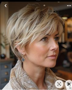 Women Hair Styles, Best Short Hairstyles, Messy Bob Hairstyles, Short Hair Images, Shaggy Short Hair, Hairstyles For Women Over 60, Chin Length Hair, Pixie Haircut For Thick Hair, Messy Short Hair