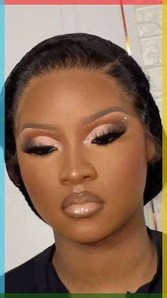 Makeup Tips For Acne Prone Skin😍😍 . #makeuptips #acneskin #acne Black Wedding Makeup, Black Bridal Makeup, Maquillage Yeux Cut Crease, Natural Glam Makeup