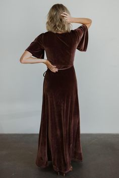 Feel luxurious in an instant with our Meghan Velvet Wrap Maxi Dress! This gorgeous rust dress is a true wrap style with velvet material. V-neck Velvet Dress For Fall, Velvet V-neck Dress For Fall, Perfect Bridesmaid Dress, Baltic Born, Mid Length Sleeves, Wrap Maxi Dress, Nursing Friendly, Rust Dress, Dress Dusty