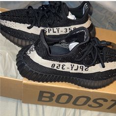 Brand New In Box Never Worn Or Tried On!! Yeezy Boost 350 V2. Size Mens 5 Fits Women 7 (My Size) Price Is Negotiable! Putting Female Size 7 Because I’m A Female Yeezy Women, Yeezy Shoes Women, Sply 350, Adidas Yeezy 350 V2, Mens Yeezy, Adidas Yeezy 350, Kicks Shoes, Yeezy Boost 350 V2, Fits Women