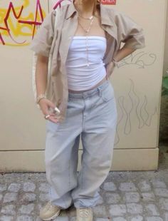 Streetwear Women Outfits, Tomboy Stil, Pakaian Hipster, Tomboy Outfit, Baggy Outfit Ideas, Diy Vetement, Trendy Outfits For Teens, Tomboy Outfits