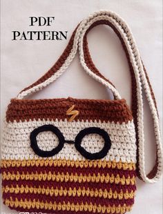 a crocheted bag with glasses on it and the words harry potter written in black