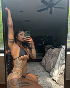 Black Women Leg Tattoos Ideas, Sleeve Inspiration Tattoo Women, Conquer Tattoos For Women, Thigh Tattoos Women Black Words, Women With A Lot Of Tattoos, Leg Tattoos Women Aesthetic, Hip To Back Tattoos Women, Melina Cohens Tattoos, Libra Tattoo Black Woman