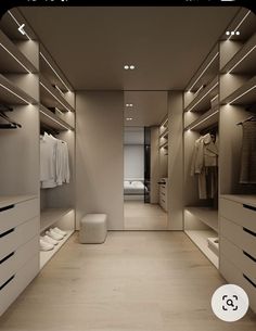 Walk Through Wardrobe Ideas, Wardrobe For Small Spaces, Tall Walk In Closet, Dream Closet Design Small Space, Walk In Wardrobe Ideas, Modern Walk In Closet, Small Walk In Closet Design, Small Rack, Walk In Wardrobe Design