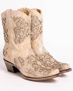 Corral Women's Metallic Glitter Inlay & Crystal Boots - Snip Toe, White Dress Cowgirl Boots, Dress And Cowgirl Boots, Short Cowgirl Boots, Corral Boots Womens, Classic Black Boots, Country Shoes, Glitter Shorts, Bridal Boots, Wedding Boots