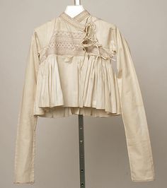 Blouse    Date:      20th century  Culture:      Indian  Medium:      cotton Blouse Indian, Ethno Style, Indian Blouse, Dress Indian, Dresses Indian, Art Dress, Mode Inspo, Indian Style, 가을 패션