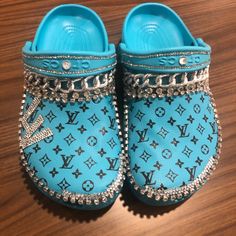 Brand New Teal Crocs Customized Crocs Shoes, Teal Crocs, Croc Decor, Designer Crocs, Nike High Heels, Bedazzled Shoes Diy, Bedazzled Shoes, Painted Shoes Diy, Crocs Fashion