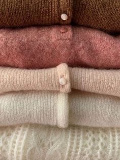 Pink Autumn Aesthetic, Coquette Autumn, Cosy Sweater, Mia 3, Soft Autumn, Winter Aesthetic, Autumn Aesthetic, Mode Vintage, Sweater Weather