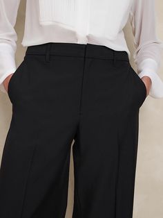 Sculpted Wide-Leg Trouser | Banana Republic Factory Low Waisted Pants, 50 Style, Banana Republic Factory, Business Outfit, Low Waisted, Fashion Over 50, 50 Fashion, Business Outfits, Aesthetic Clothes