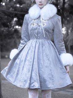 Beautiful Winter Dresses, Fluffy Winter Dress, Cold Weather Fantasy Outfits, Snow Clothes Aesthetic, Ice Aesthetic Outfit, Frosty Outfit, Royalcore Clothes, Winter Fantasy Outfit, Winter Dress Aesthetic