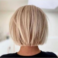 Chin Length Haircuts, Short Bobs, Straight Hair Cuts, 50 Hair, Chin Length Bob, Inverted Bob, Shirt Hair, Bright Blonde, Bob Hairstyles For Fine Hair