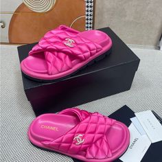 Brand New, Never Worn Designer Synthetic Slides Slip-on, Designer Synthetic Slip-on Slides, Luxury Open Toe Slippers With Branded Insole, Luxury Synthetic Slides, Luxury Slip-on Summer Slippers, Luxury Summer Slip-on Slippers, Spring Luxury Pink Slides, Luxury Slip-on Slippers For Spring, Chic Pink Round Toe Slides