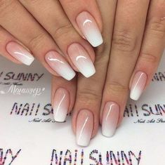 Cest la nouvelle tendance manucure du moment ! Comment réaliser ses Baby Boomers Nails et pourquoi ça cartonne, on vous explique tout ! Square French Gel Nails, Full Set Nails, 2025 Nails, Ombre Acrylic, Unghie Sfumate, Bridal Nail Art, Nail Art Wedding, Bride Nails