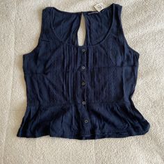 Abercrombie Sleeveless Top Size Small Never Worn Buttons Down Front Brand New Navy Tank Top For Spring, Navy Sleeveless Cotton Vest, Navy Cotton Tank Top For Spring, Fitted Navy Tank Top For Spring, Navy Sleeveless Cotton Tops, Navy Fitted Sleeveless Tank Top, Navy Fitted Sleeveless Top, Navy Sleeveless Vest Top, Fitted Navy Sleeveless Vest