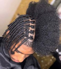 Breading Hairstyle, Single Braids Hairstyles, Box Braids Men, Mens Twists Hairstyles, Braids With Fade, Hair Twists Black, Braid Styles For Men, Boy Braids Hairstyles, Braids Men