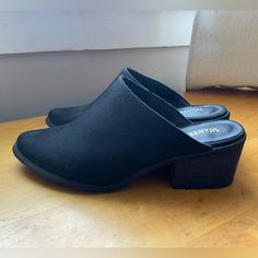 Size 9 Wanted Shoe Brand Brand New, Only Worn Around My Bedroom To Try On, Never Outside! These Are Super Cute And I Wish They Had Worked Out For Me. Black Suede Mules With Block Heel, Casual Black Mules With 4-inch Heel, My Bedroom, Mule Clogs, Mules Shoes, Shoe Brands, Try On, Clogs, Super Cute