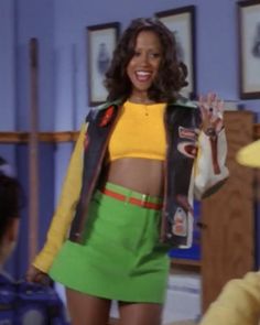 Dion Clueless Outfits, Yellow Top Outfit Ideas, Dione Davenport Outfits, Clueless Dionne Outfits, Graduation Aesthetics, Dionne Clueless Outfits, Clueless Tv Show, Cl Outfits, Dionne Clueless