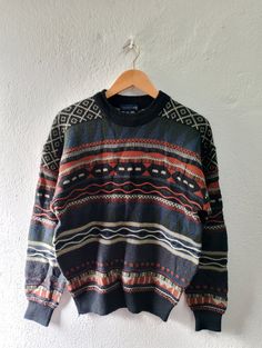 ⚡Size Medium  ⚡Pit to pit 22 inches ⚡Shoulder to bottom hem 26 inches ⚡Condition 8/10 Good condition Retro Long-sleeve Winter Sweatshirt, Retro Long Sleeve Sweatshirt For Winter, Retro Long Sleeve Winter Sweatshirt, Cotton Fair Isle Pattern Top For Fall, Casual Long Sleeve Fair Isle Sweater, Winter Crew Sweater With Ribbed Collar, Retro Long Sleeve Sweater With Ribbed Collar, Casual Crew Neck Sweater With Fair Isle Pattern, Cozy Knit Polo Sweater With Crew Neck