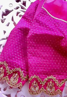 Latest Blouse Aari Work Designs, Maggam Blouse Designs Latest, Cut Work Blouse, Green Blouse Designs, Latest Bridal Blouse Designs, Blouse Designs Catalogue, Best Blouse Designs, Traditional Blouse Designs, New Saree Blouse Designs