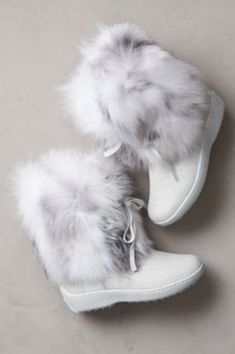 Shopping Cart | Overland Cute Boots Fur, Boots With Fur For Fall, Boots For Women Fur, Womans Fur Boots, Luxury Winter Boots For Women, Hot Winter Boots, Cute Fur Shoes, Designer Luxury Winter Boots, Womens Fur Lined Shoes