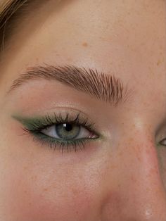 Green Eyeliner