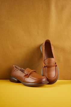 Introducing our Rumour Has It Simple Your Way Leather Loafer! Comfort and style come together in these classic brown loafers. Made from high-quality leather, these loafers are perfect for any occasion. Step out in confidence and take on the day with ease. Simplify your style with our Simple Your Way Leather Loafers. 0.98" heel Pull-on Leather upper Leather lining Leather footbed Rubber sole Brown Mary Janes, Reindeer Headband, Rumor Has It, Brown Loafers, Classic Brown, Daily Dress, Dress Jewelry, Come Together, Leather Loafers