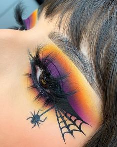 Halloween Eyeshadow, Halloweenský Makeup, Holloween Makeup, Cute Halloween Makeup, Halloween Makeup Diy, Halloween Fest, Halloween Makeup Pretty, Witch Makeup, Halloween Eye Makeup