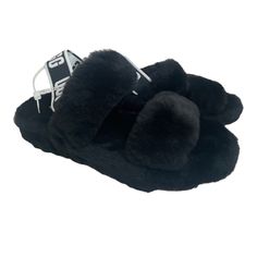 Indulge In Luxurious Comfort With These Women's Ugg Oh Yeah Slide Fluffy Soft Slippers Shoes In Black. The Ugg Brand Is Well-Known For Their High-Quality And Cozy Footwear, And These Slides Are No Exception. Slip On These Fluffy Slides, Made With Sheepskin Mixed Lining Material, And Enjoy The Ultimate Relaxation Experience. Ugg Oh Yeah Slides Are Brand New Without Box Uk Shoe Size 4, Us Shoe Size 6, And Eu Shoe Size 37 The Slip-On Style And Solid Pattern With A Touch Of Fluffy Theme Make These S Black Cushioned Slippers For Winter, Winter Sandals With Faux Fur Lining And Round Toe, Comfortable Black Slippers With Faux Fur Lining, Black Fluffy Slippers For Winter, Black Casual Slippers With Faux Fur Lining, Black Closed Toe Winter Slippers, Black Winter Slippers With Round Toe, Black Synthetic Slippers With Faux Fur Lining, Black Slippers With Faux Fur Lining