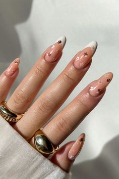 40 Classy Neutral Nail Ideas to Bring Your A-Game to the 'Gram! September Nails, Nails Tips, Elegant Styles