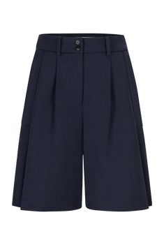 Cropped culotte with cargo pockets and flared hem in cool wool. DETAILS Colour: Dark blue Front zipper Flared hem Cargo pockets Made in Europe MATERIALS 75% virgin wool 20% polyacryl 5% lyocell SIZING & FIT Regular fit, true to size Inverted Triangle Outfits, Dark Blue Suit, School Shorts, Culotte Shorts, Blue Dress Short, Navy Blue Pants, Corporate Outfits, Future Fashion, Blue Shorts