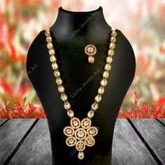 This is a stunning handmade necklace perfect for high end Jewelry Collector, a keeper in Traditional Vintage Indian/Pakistani Bridal jewelry and a Luxury Gift for your Daughter, Sister or Wife on Wedding or Anniversary. Perfect for any type of occasions, weddings And celebrations and a beautiful & memorable gift for weddings and special occasions. Description  -Item Code:- MO Meenakari Kundan Necklace Set w/ Earrings  Necklace Measures- 10" Long Adjustable with a Dori/Cord Earring Measures- 30x20mm approx Quantity- One Necklace Set Please see more different designs here:- https://www.etsy.com/in-en/shop/LUCKYJEWELSART?ref=seller-platform-mcnav I make every item of my collection with a lot of love and care, I pay attention to every detail.  You are more than welcome to contact me for any qu White Kundan Jewelry For Jewelry Making, White Bollywood Style Jewelry For Gift, White Bollywood Style Jewelry Gift, Kundan Pearl Pendant Necklace For Wedding, Elegant Kundan Bridal Necklace Gift, Kundan Bridal Necklace With Elegant Design, Round Kundan Necklace With Elegant Design, Elegant Round Kundan Necklaces, Kundan Necklace With Matching Earrings As Gift