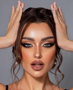 Bold Makeup Looks, High Fashion Makeup, Glam Makeup Look, Bold Makeup, Glamour Makeup