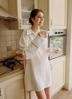 Pyjama Dress, Stylish Pajamas, Stylish Loungewear, Mens Lounge Pants, Sleep Environment, Cashmere Outfits, Cardigan Crop Top, Pajama Dress, Lounge Dress