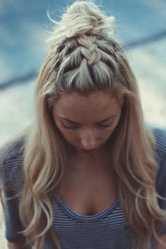 French Braid Top Knot Down Hairstyles For Long Hair, Braided Top Knots, Girly Hairstyles, Braid Hairstyles, Hair Stuff, French Braid, Party Hairstyles, Prom Makeup, Thick Hair