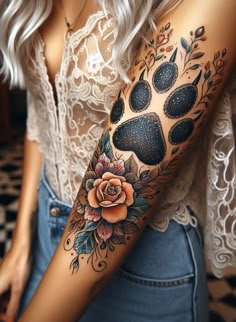 Paw Print Cover Up Tattoo, Wolf Tattoo For Women Beautiful, Flower Sleeve Tattoo, Side Thigh Tattoos, Dogs Tattoo, Dog Print Tattoo, Pawprint Tattoo, Wolf Paw, Mom Tattoo Designs