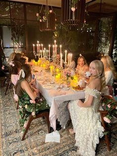 Midsummer Dream Party, Marie Antoinette Dinner Party, Marie Antoinette Tea Party, Fairy Dinner Party Aesthetic, Marie Antoinette Birthday Party, Fairy Dinner Party, Fairy Tea Party, Midsummer Dream, Fairy Tea Parties