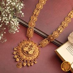 Rajvadi Necklace Gold, Rajvadi Golden Set, Rajvadi Golden Set Long, Tarinika Jewellery, Nakshi Design, Goddess Of Wealth, Long Gold Necklace, Pendant Designs