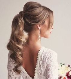 50 Perm Hair Ideas to Embrace Natural Looking Curls Wedding Ponytail, Fall Wedding Hairstyles, Wavy Ponytail, Vintage Wedding Hair, Simple Wedding Hairstyles, Hair Comb Wedding, Wedding Hairstyles For Long Hair, Formal Hairstyles, Bride Hairstyles