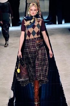 Kilt Style, Smart Outfit, Styling Ideas, Knit Fashion, Fashion Shows