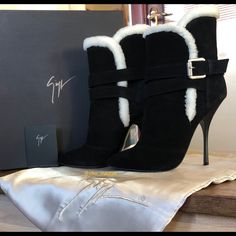 Giuseppe Zanotti Shearling Booties Sz 36.5, 4.5” Heel Black Suede With White Shearling Trim And Black Shearling Inside Brand New, Only Tried On (That’s Why You See The White Spots On Bottom Of Sole) Includes Box + Duster Zanotti Shoes, Giuseppe Zanotti Shoes, Hot Shoes, Fur Boots, Boots Ankle, Fall Style, Womens Boots Ankle, Shoes Heels Boots, Giuseppe Zanotti